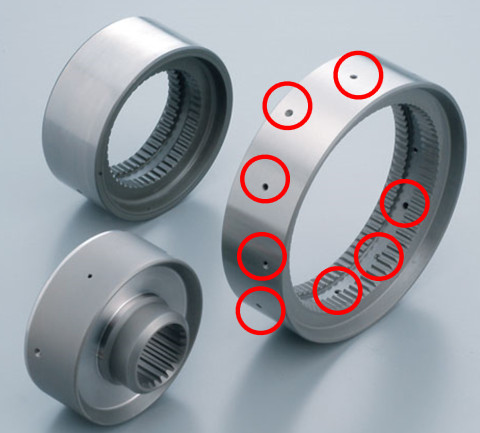 汽車離合器內(nèi)孔去毛刺.jpg 汽車離合器內(nèi)孔去毛刺.jpg