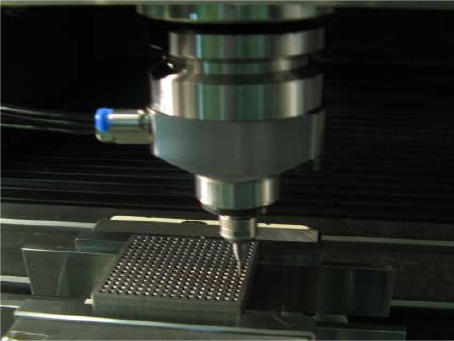 φ1.5mm螺紋銑刀加工