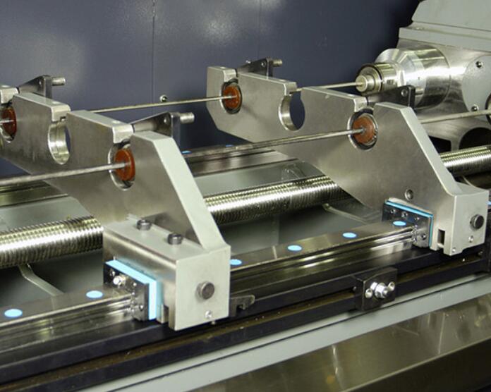 數(shù)控切繪機(jī).jpg 數(shù)控切繪機(jī).jpg