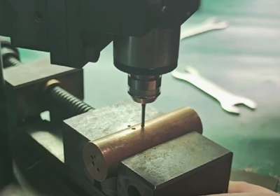 黃銅鉆孔電主軸.png 黃銅鉆孔電主軸.png